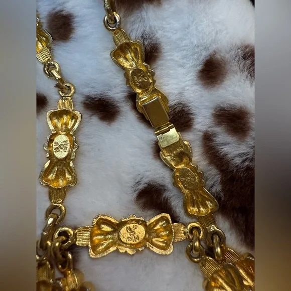 SOLD Vintage. 1972 Mimi Di N - Runway Necklace - Picture 12 of 15